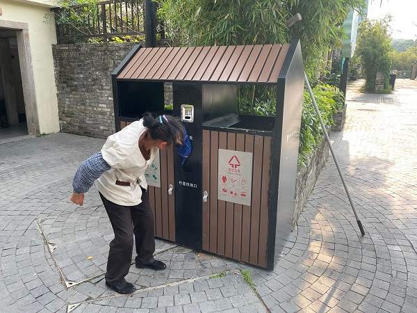 龙岗甘坑古镇清洁服务项目(图2)