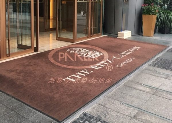 酒店防滑地垫的选择很重要(图1)