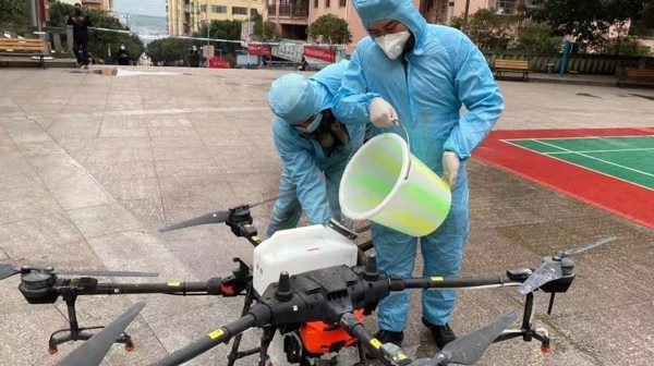 团结一致 共抗疫情 清洁人在行动!(图10) 团结一致 共抗疫情 清洁人在行动!(图10)