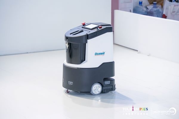 吸尘器的清洁方法?关于吸尘器日常保养维护的知识(图2) 吸尘器的清洁方法?关于吸尘器日常保养维护的知识(图2)