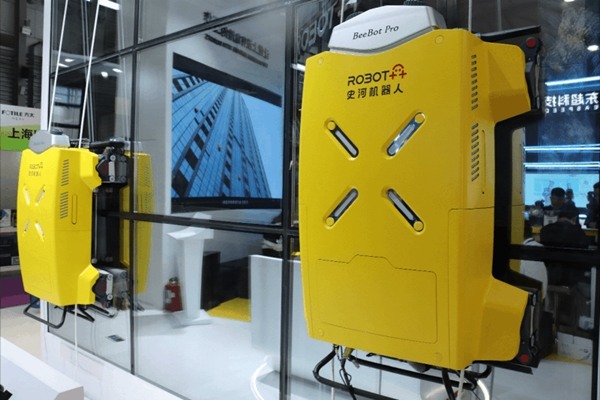 引领外墙清洗新时代|BeeBot系列机器人重磅发布(图3) 引领外墙清洗新时代|BeeBot系列机器人重磅发布(图3)
