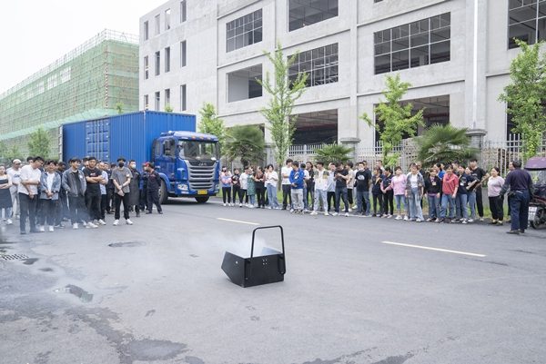 橙犀科技开展“安全生产月”消防演习活动(图1)