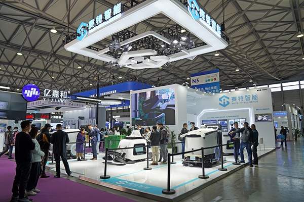 赛特智能亮相上海2023CCE清洁展 智慧环卫清洁“硬实力”引围观(图2)
